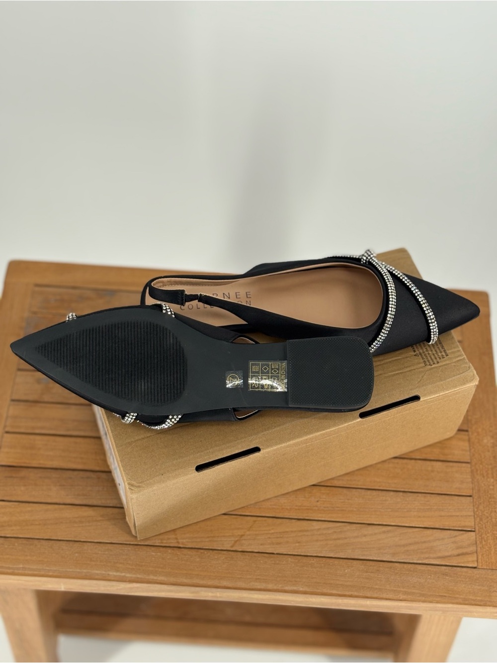 New Journee Collection Black Embellished Pointed Slingback Flats size 7 - Picture 3 of 4